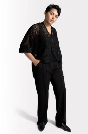 Audry Lace Blouse // Black