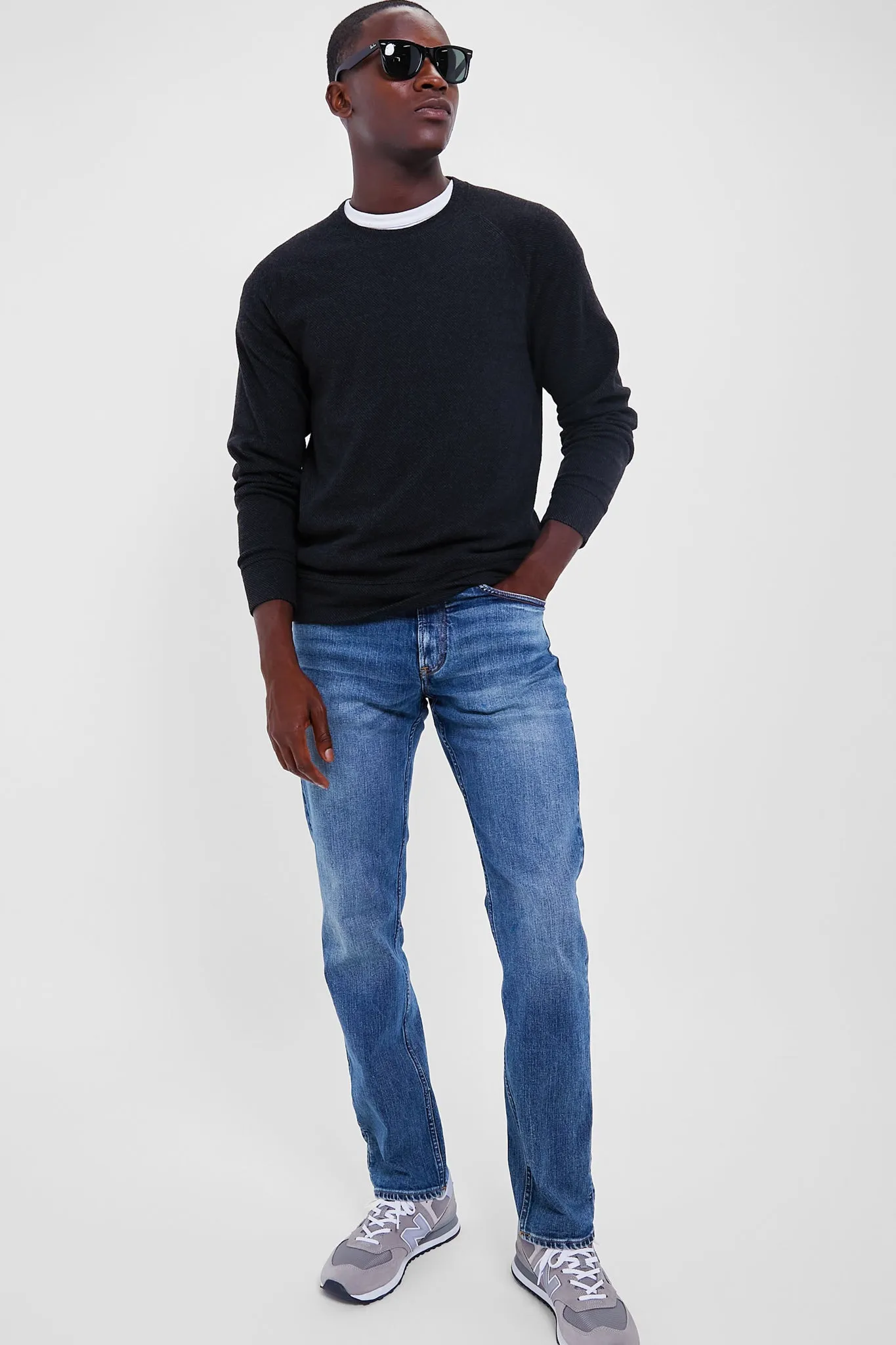 Heathered Black Twill Legend Sweater Crew