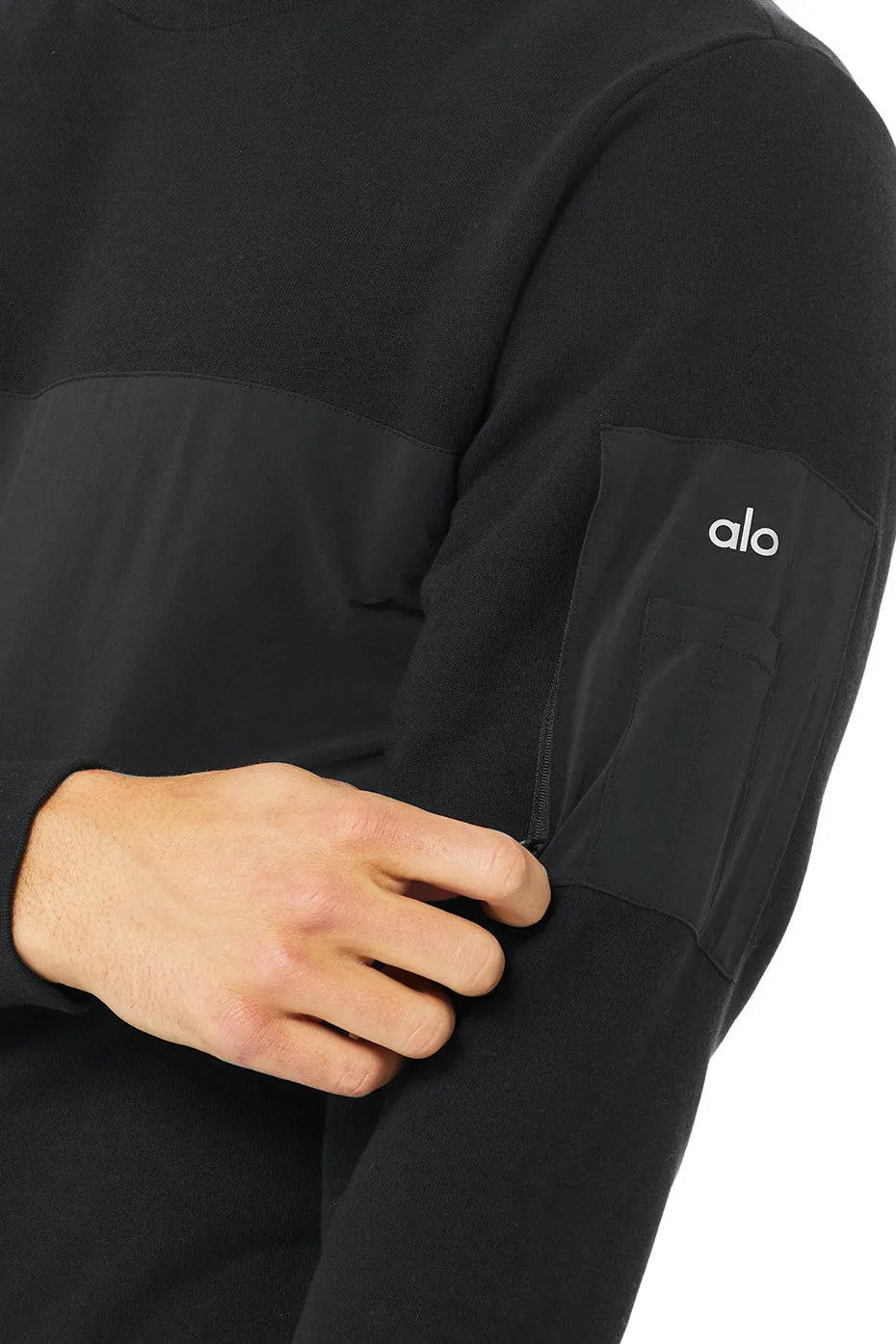 Traverse Pullover - Black